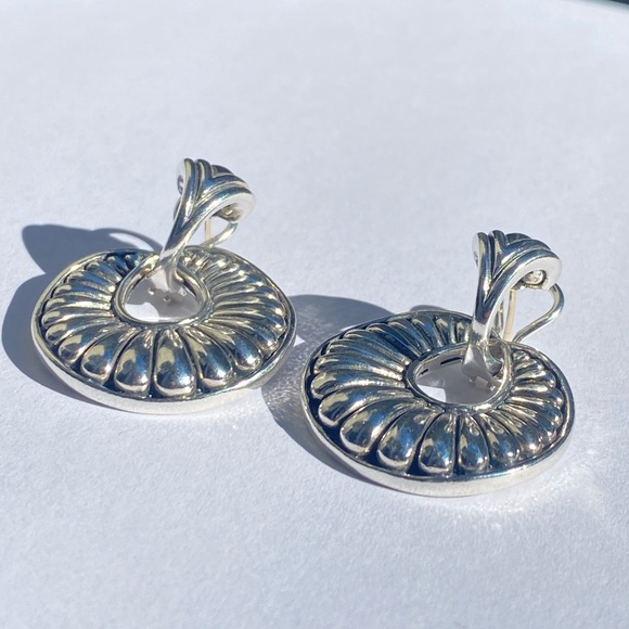 Vintage LAGOS 925/14KT post Chi Chi round fluted earrings✨ - Picture 7 of 16